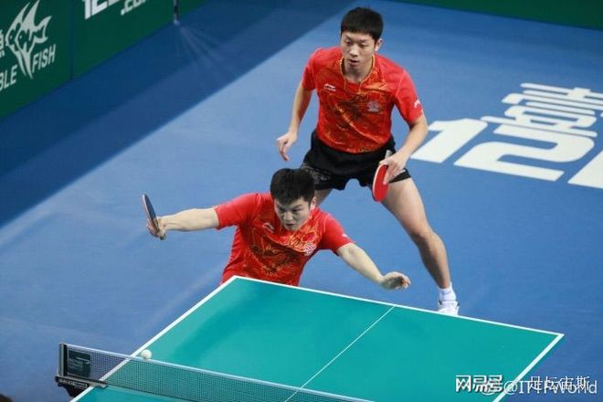 瑞典队鏖战法国队，奥恰洛夫惊艳四座