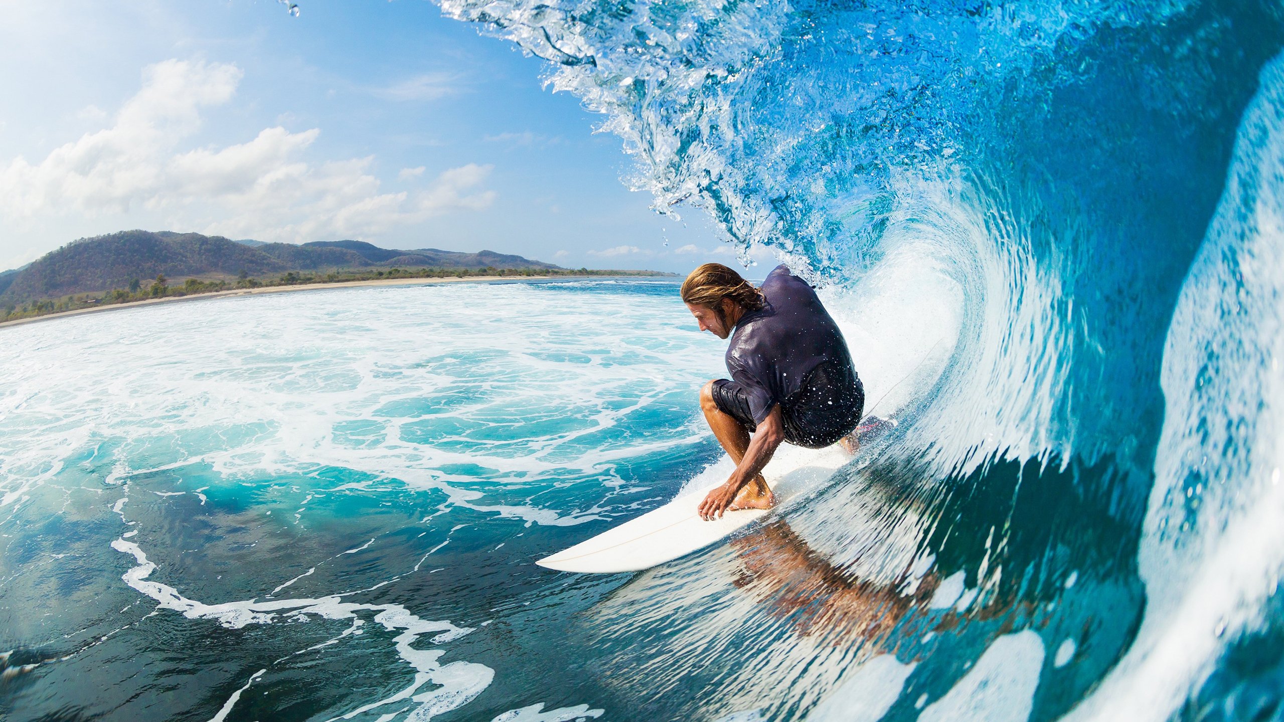 当格子军团遇见黑星,莫德里奇的全能交响曲,苏格兰与加纳的战术镜像