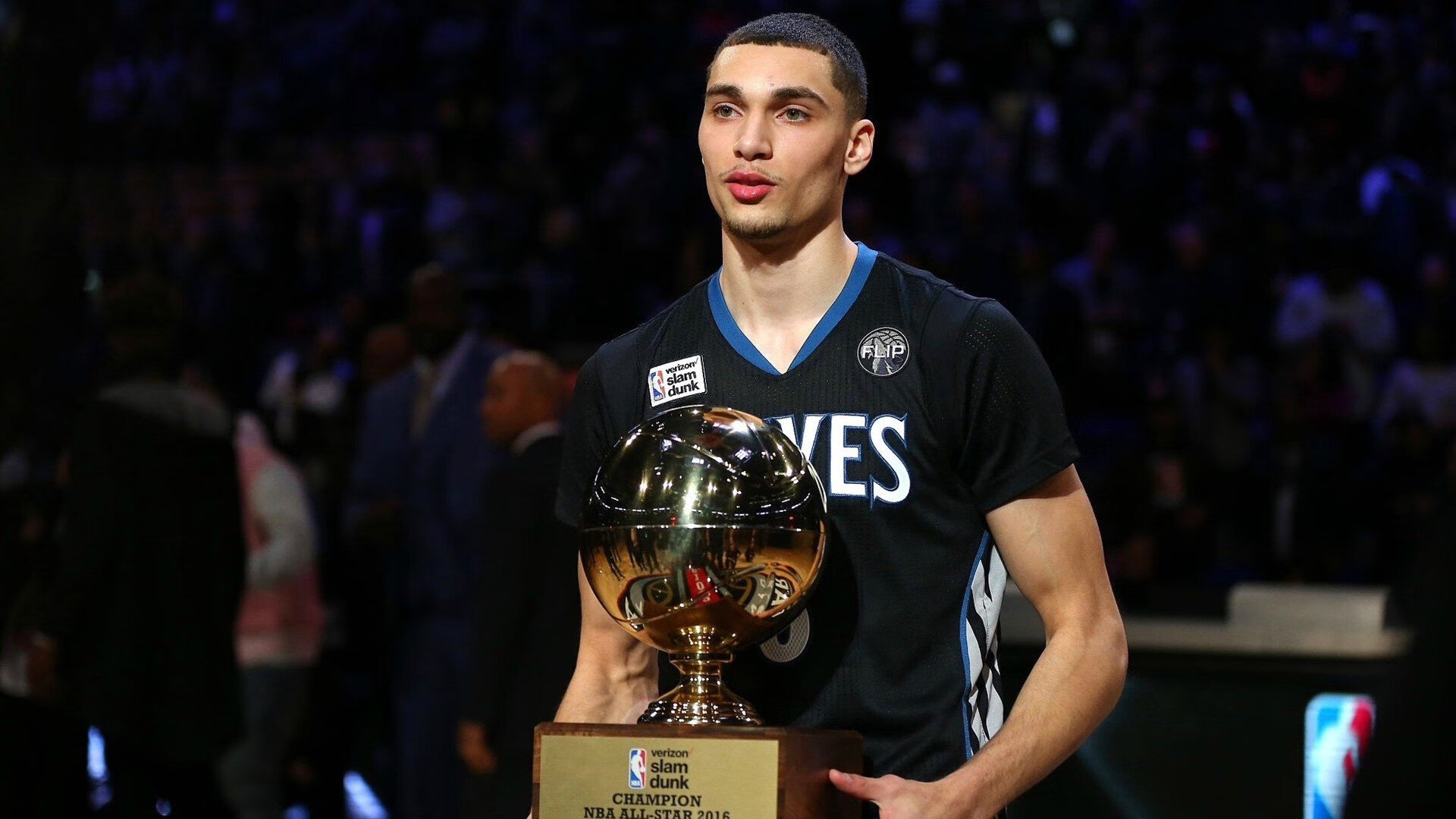 NBA季后赛焦点战与足球荣耀，皇家社会强势晋级背后的加纳力量